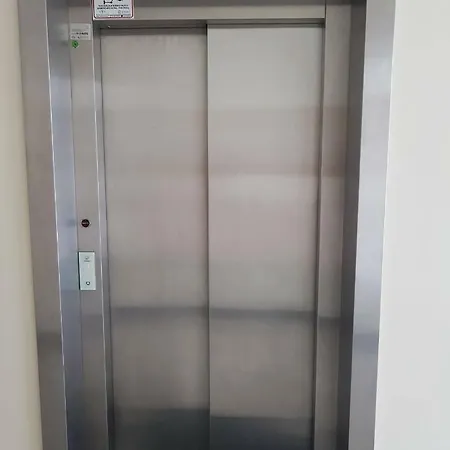 Konar Apartments. Feel Spirit דירה